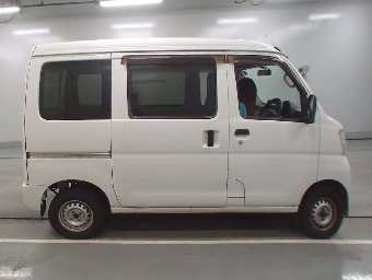 DAIHATSU HIJET CARGO 2015 Image 3