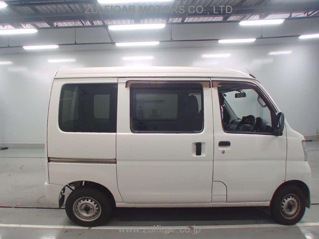 DAIHATSU HIJET CARGO 2015 Image 3