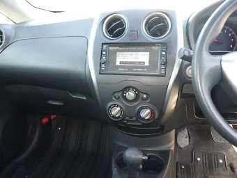 NISSAN NOTE 2016 Image 9