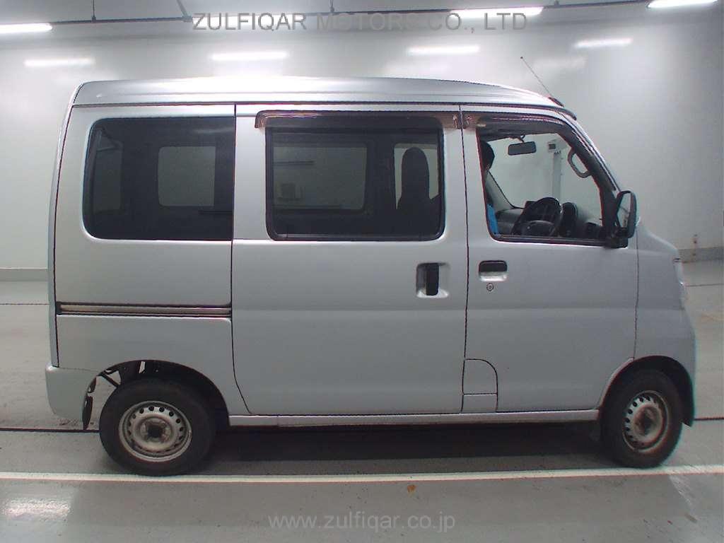DAIHATSU HIJET CARGO 2015 Image 3