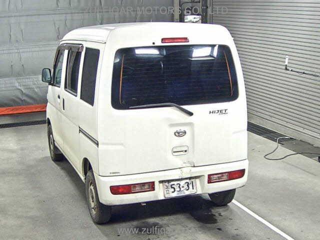 DAIHATSU HIJET CARGO 2015 Image 2