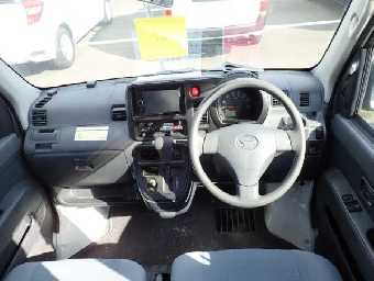 DAIHATSU HIJET CARGO 2015 Image 4