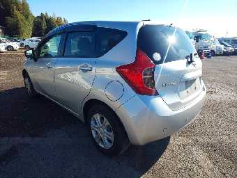 NISSAN NOTE 2016 Image 4