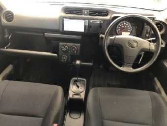 TOYOTA SUCCEED 2016 Image 4