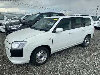 TOYOTA SUCCEED 2016 Image 5