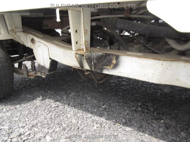 MAZDA SCRUM TRUCK 1992 Image 8