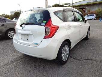 NISSAN NOTE 2016 Image 2