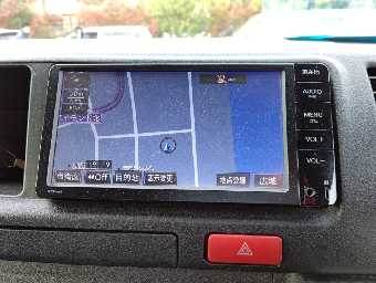 TOYOTA HIACE BUS 2014 Image 9