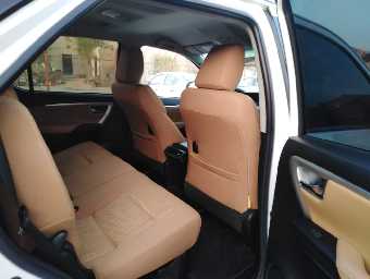 TOYOTA FORTUNER 2017 Image 14