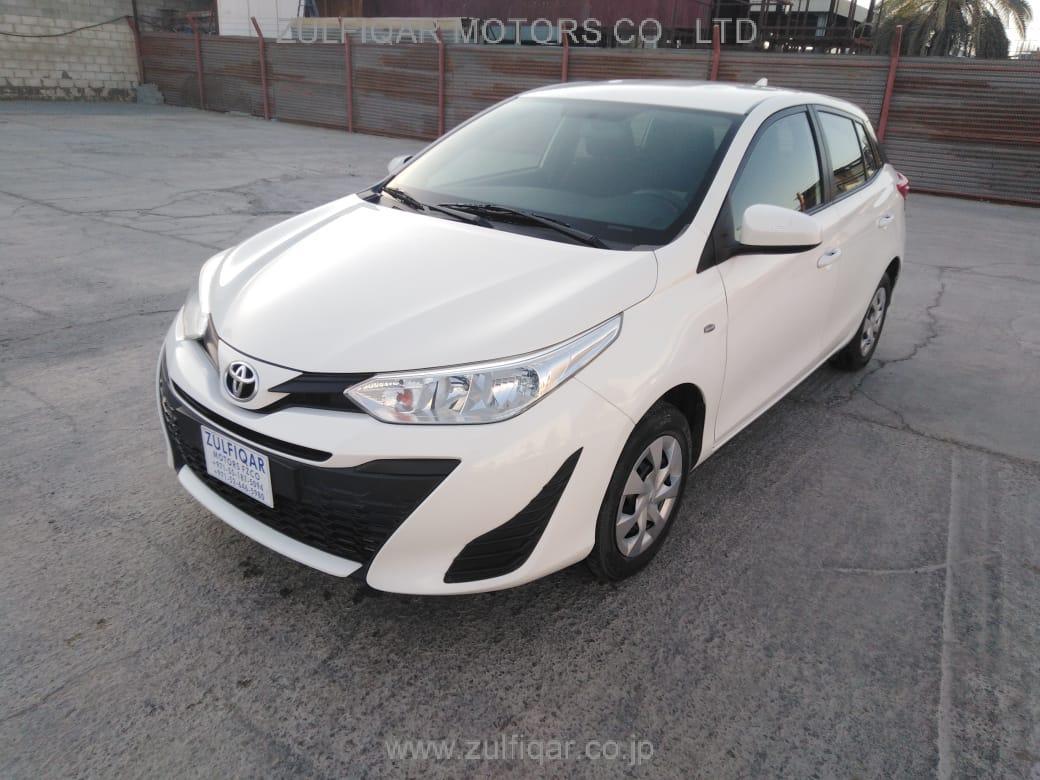 TOYOTA YARIS 2019 Image 2