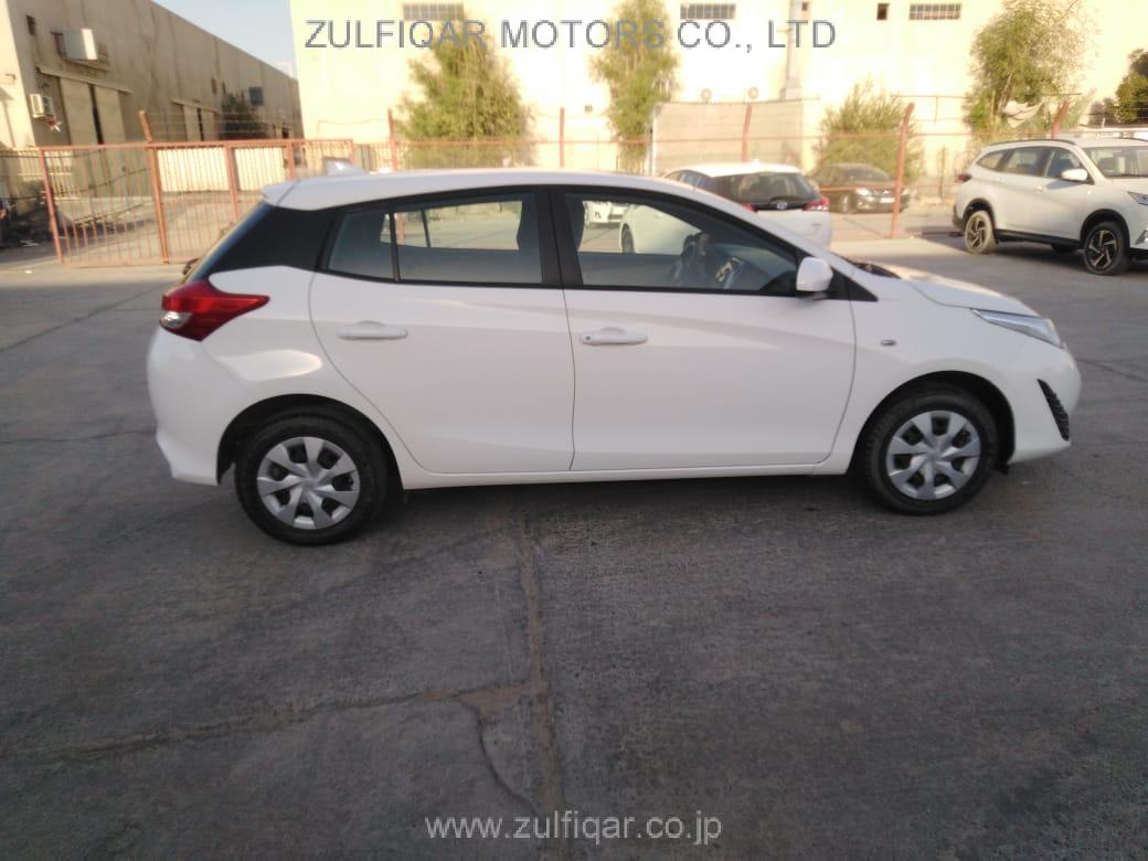 TOYOTA YARIS 2019 Image 4