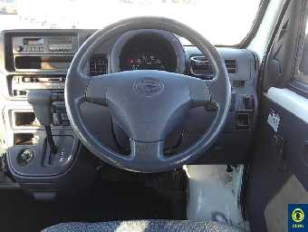 DAIHATSU HIJET CARGO 2015 Image 5