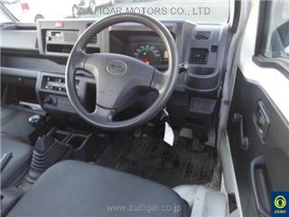 DAIHATSU HIJET TRUCK 2015 Image 5
