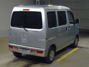DAIHATSU HIJET CARGO 2015 Image 2