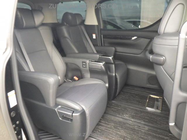 TOYOTA VELLFIRE 2020 Image 12