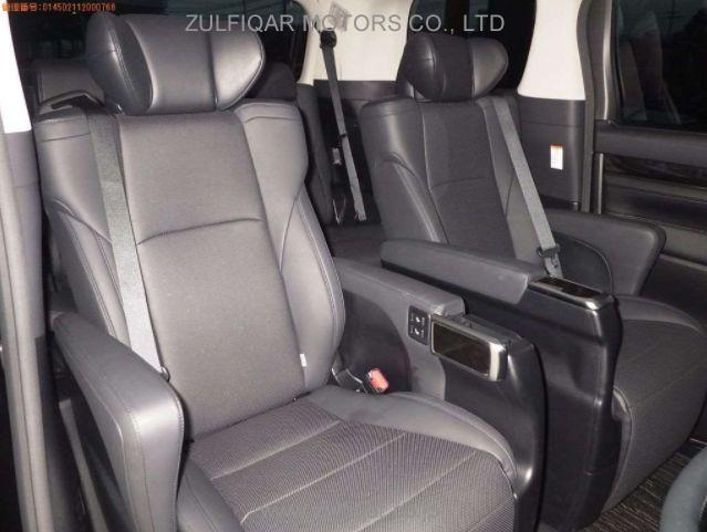 TOYOTA VELLFIRE 2020 Image 7