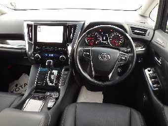 TOYOTA VELLFIRE 2020 Image 9