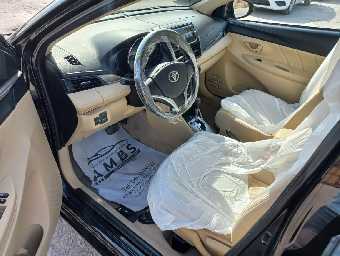 TOYOTA YARIS 2017 Image 11