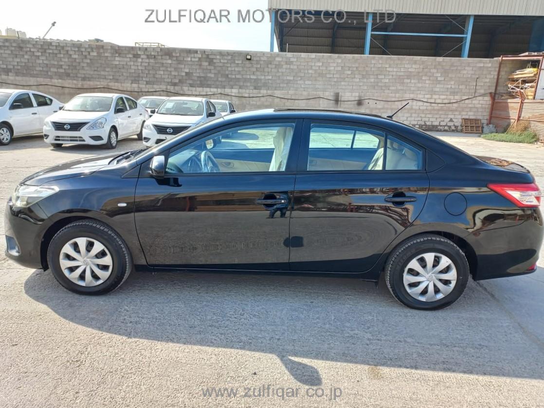 TOYOTA YARIS 2017 Image 5