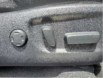 TOYOTA HARRIER 2017 Image 12