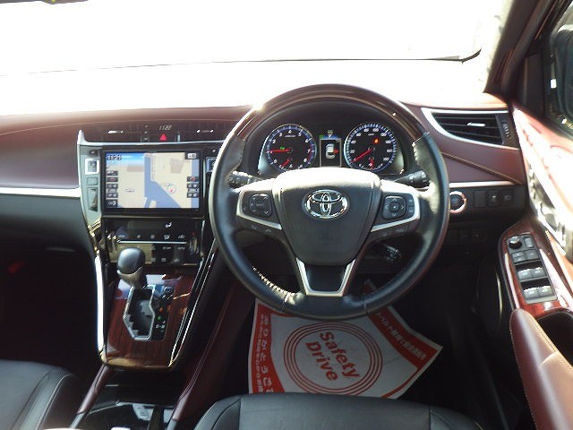 TOYOTA HARRIER 2017 Image 31