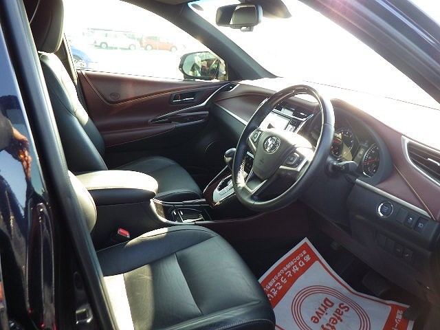 TOYOTA HARRIER 2017 Image 34