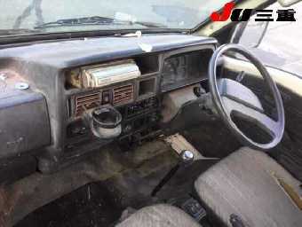 MAZDA BONGO TRUCK 1999 Image 7