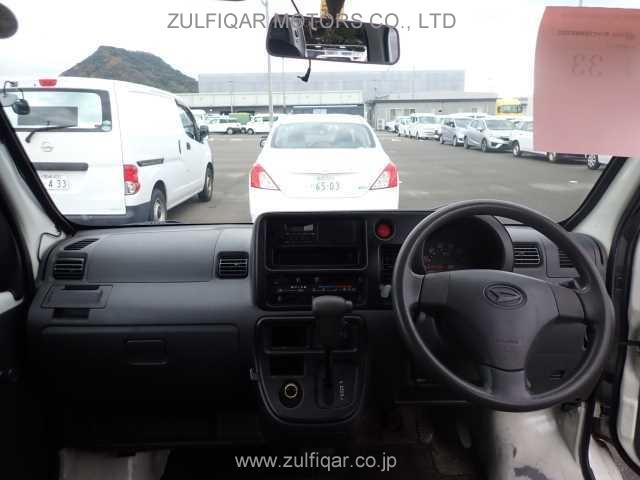DAIHATSU HIJET CARGO 2015 Image 6