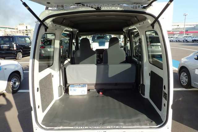 DAIHATSU HIJET CARGO 2016 Image 3