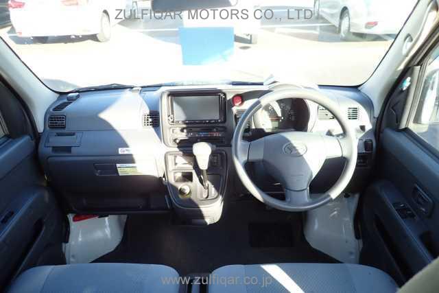 DAIHATSU HIJET CARGO 2016 Image 4
