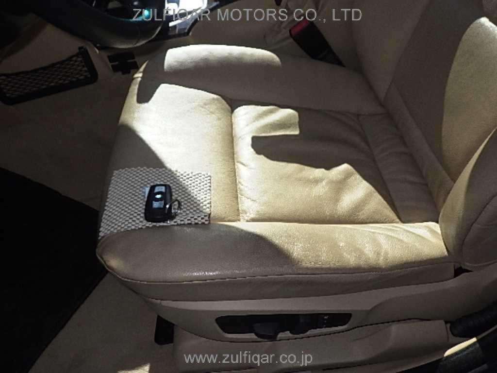 BMW 5 SERIES 2007 Image 8