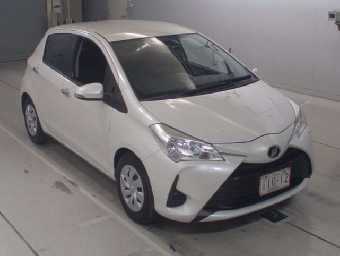 TOYOTA VITZ 2019 Image 5