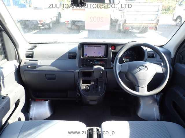 DAIHATSU HIJET CARGO 2016 Image 4