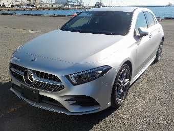 MERCEDES BENZ A CLASS 2018 Image 15