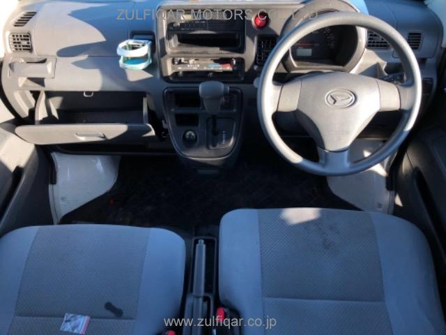 DAIHATSU HIJET CARGO 2016 Image 4