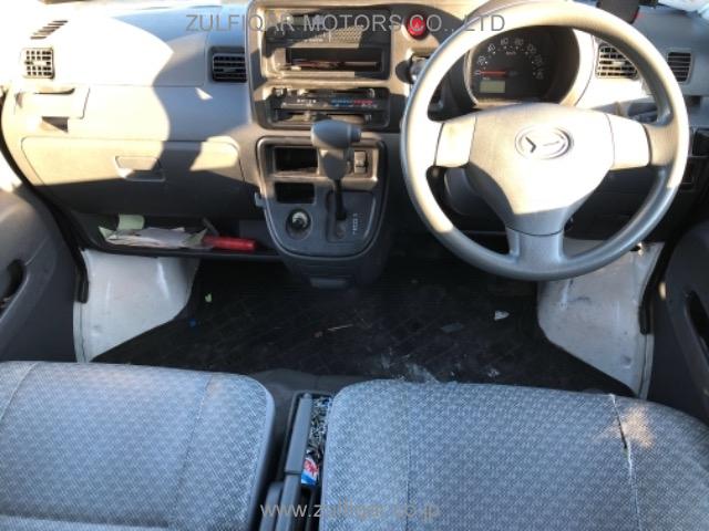 DAIHATSU HIJET CARGO 2016 Image 4