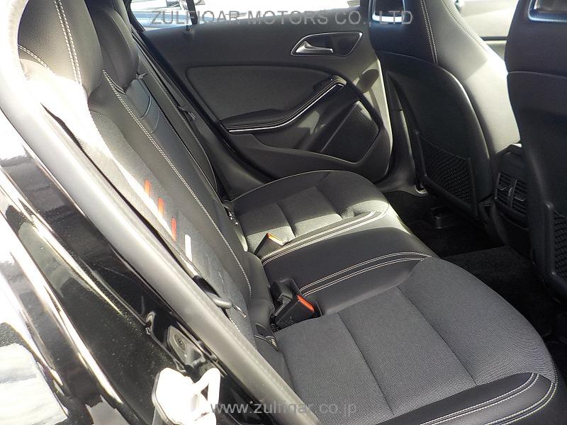 MERCEDES BENZ A CLASS 2017 Image 12