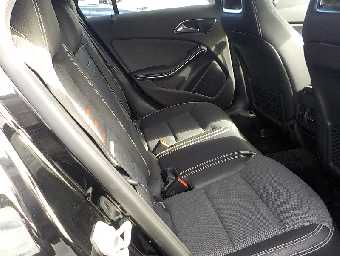 MERCEDES BENZ A CLASS 2017 Image 12