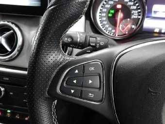 MERCEDES BENZ GLA CLASS 2017 Image 16