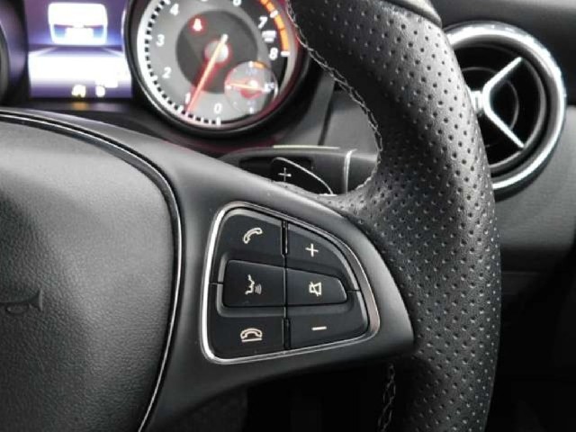 MERCEDES BENZ GLA CLASS 2017 Image 29