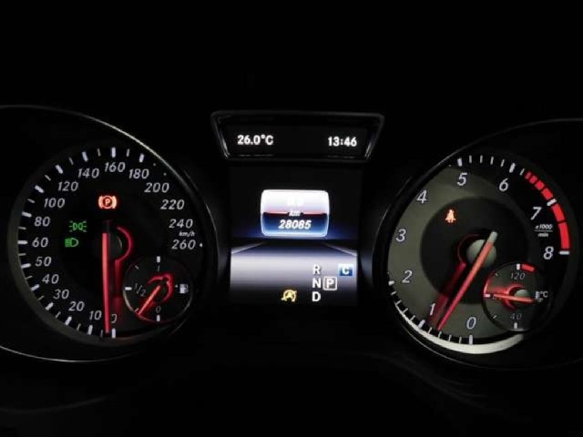 MERCEDES BENZ GLA CLASS 2017 Image 30