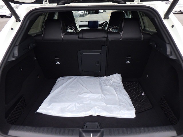 MERCEDES BENZ GLA CLASS 2017 Image 36