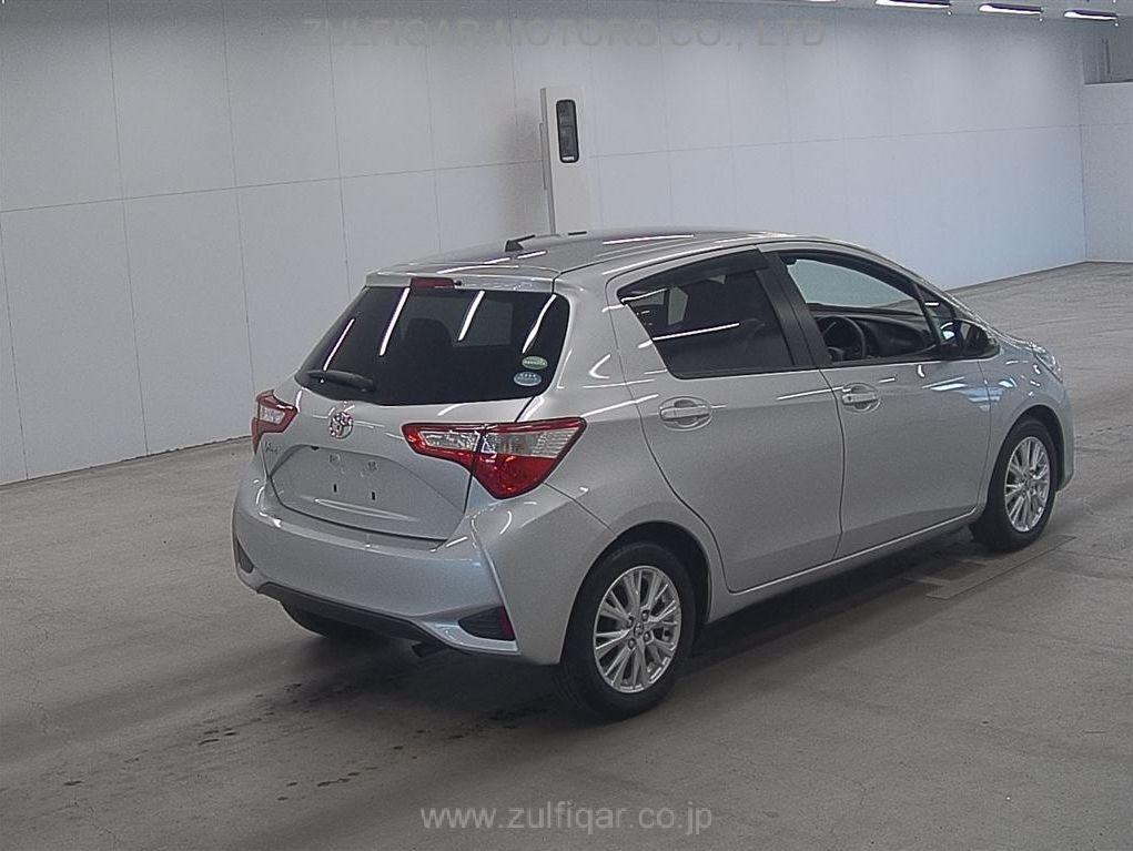 TOYOTA VITZ 2018 Image 5