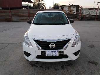 NISSAN SUNNY 2017 Image 3