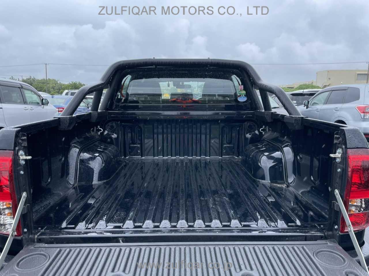 TOYOTA HILUX 2019 Image 24