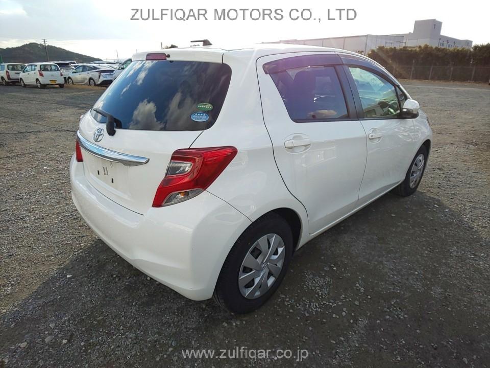 TOYOTA VITZ 2016 Image 2