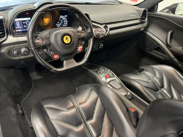 FERRARI FERRARI 458 2010 Image 19