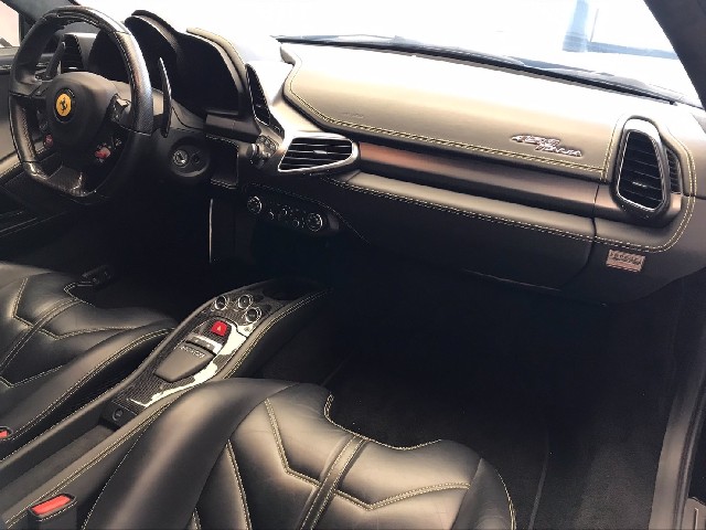 FERRARI FERRARI 458 2010 Image 22