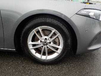 MERCEDES BENZ A CLASS 2019 Image 20