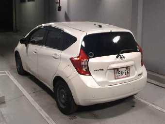 NISSAN NOTE 2016 Image 2